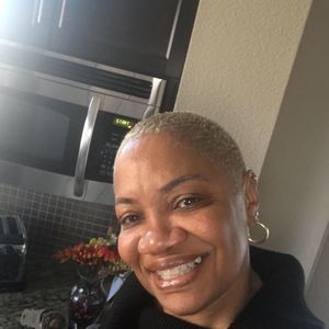 Meet your Posher, Carol